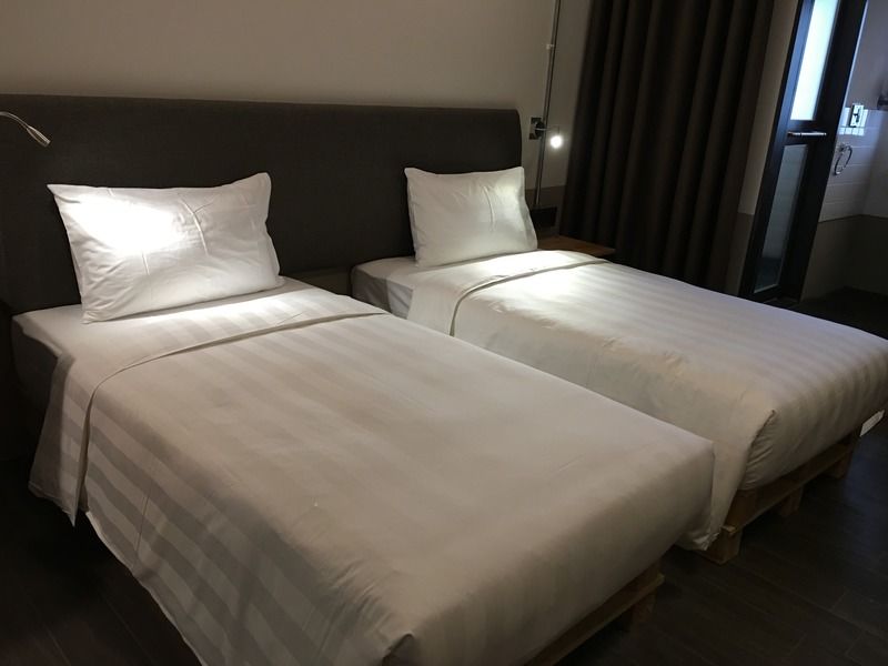 Hotel Papa Whale Тайбэй Экстерьер фото