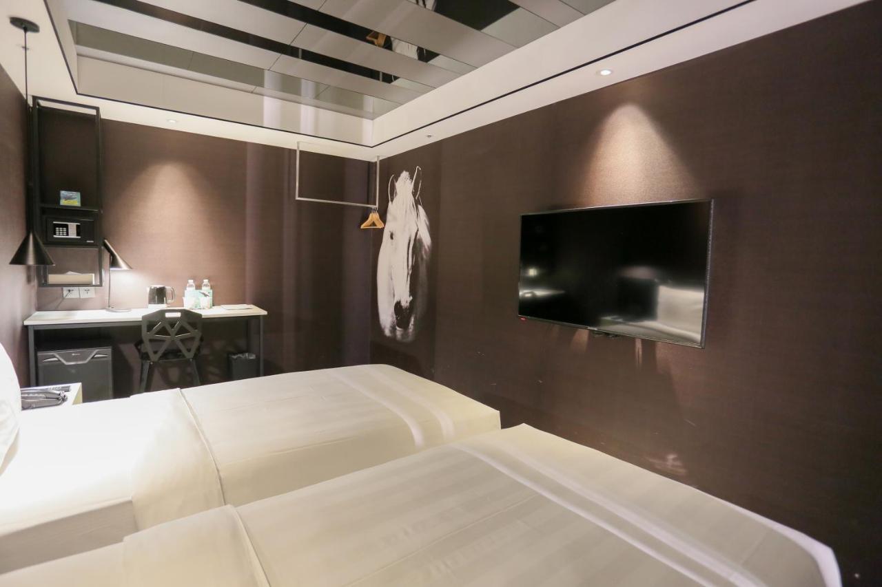 Hotel Papa Whale Тайбэй Экстерьер фото
